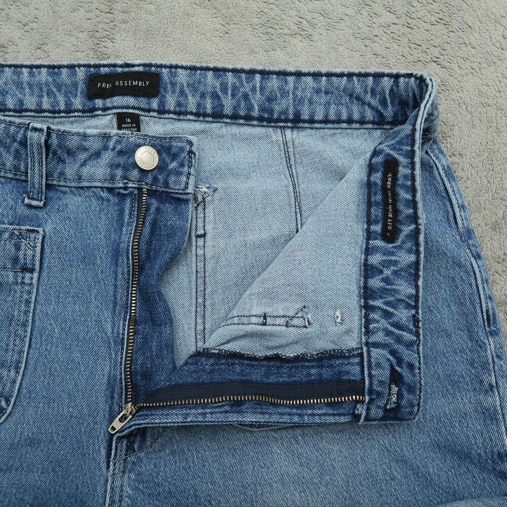 Free Assembly Jeans Women's Size 16 Super High-Rise Wide-Leg Denim 32" Inseam - Picture 2 of 16